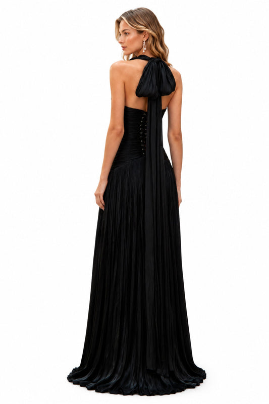 Verdelune Halter Pleated Slit Maxi Dress / Black