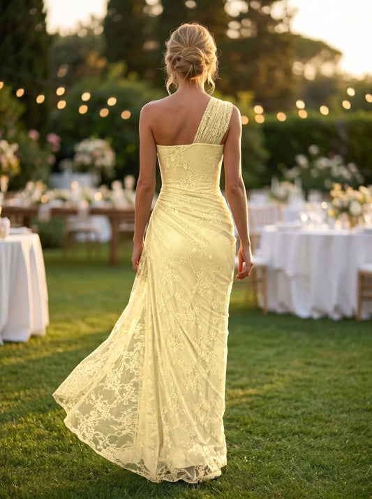 Angélique One Shoulder Draped Lace Maxi Dress / Yellow
